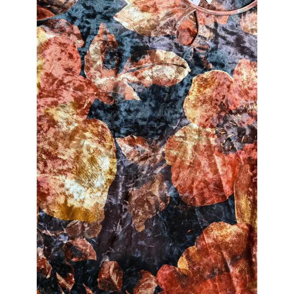 Velvet Velour Top Womens M Autumn‎ Leaves Keyhole Stretch Dressy Blouse